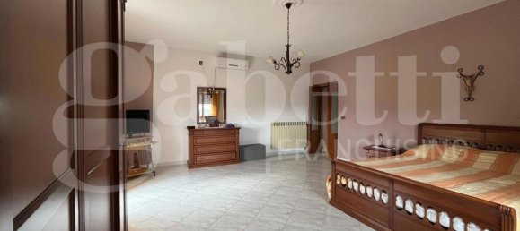 7 rooms House in Alvignano, Italy No. 6330 12