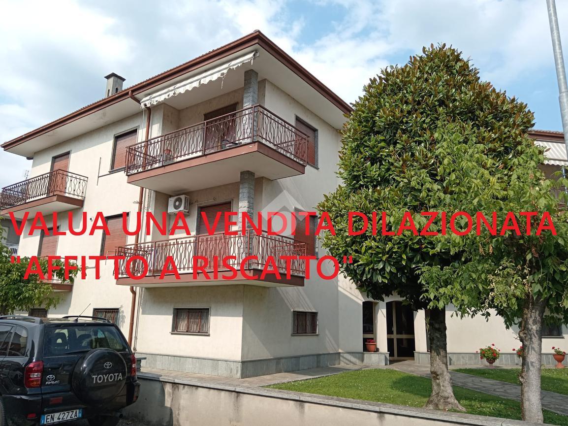 5 rooms Apartment in Vigone, Italy No. 14758