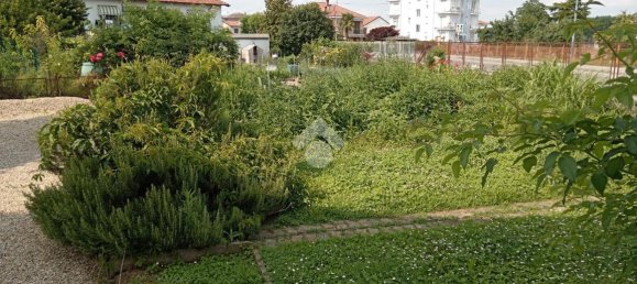 5 rooms Apartment in Vigone, Italy No. 14758 26