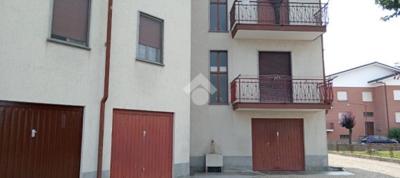 5 rooms Apartment in Vigone, Italy No. 14758 25