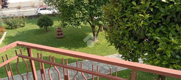 5 rooms Apartment in Vigone, Italy No. 14758 4