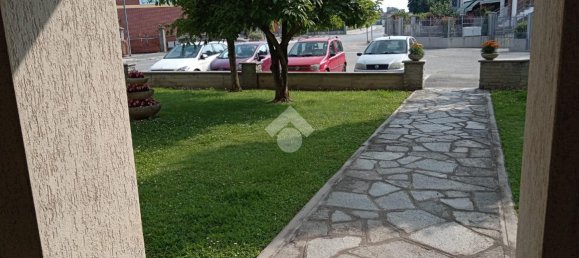 5 rooms Apartment in Vigone, Italy No. 14758 8