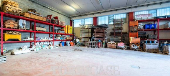 Almacén en Nembro, Italy 470 m² No. 129684 2