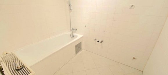 2 rooms Apartment in Brigittenau, Austria No. 200860 12