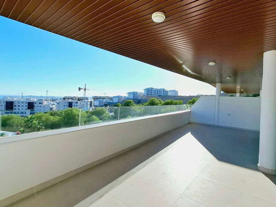 Квартира с 3 спальнями в Фуэнхирола, Испания № 179945