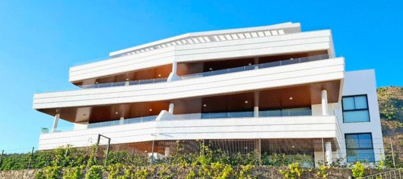 Квартира с 3 спальнями в Фуэнхирола, Испания № 179945 27