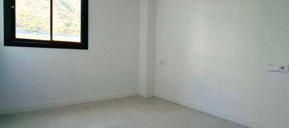 Квартира с 3 спальнями в Фуэнхирола, Испания № 179945 22