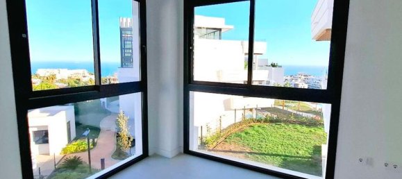 Квартира с 3 спальнями в Фуэнхирола, Испания № 179945 26