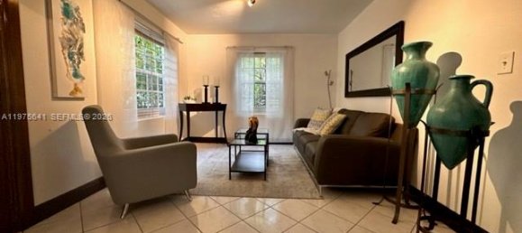 hotel en venta en Miami, Miami-Dade, Florida, USA № 615168 19