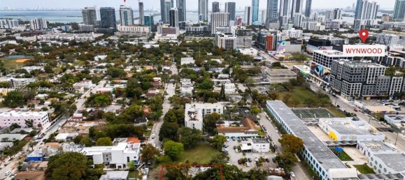 hotel en venta en Miami, Miami-Dade, Florida, USA № 615168 2