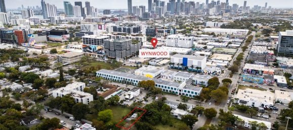 hotel en venta en Miami, Miami-Dade, Florida, USA № 615168 4