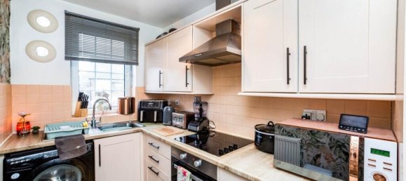 Apartment in Rotherham, United Kingdom No. 2511 3