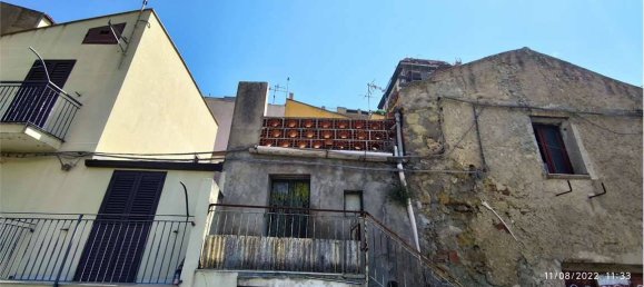 Дом с 1 спальней в Энна, Италия № 355420 3