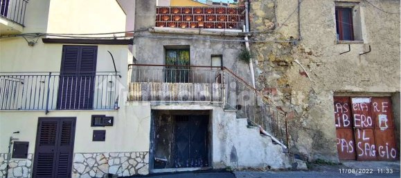 Дом с 1 спальней в Энна, Италия № 355420 2