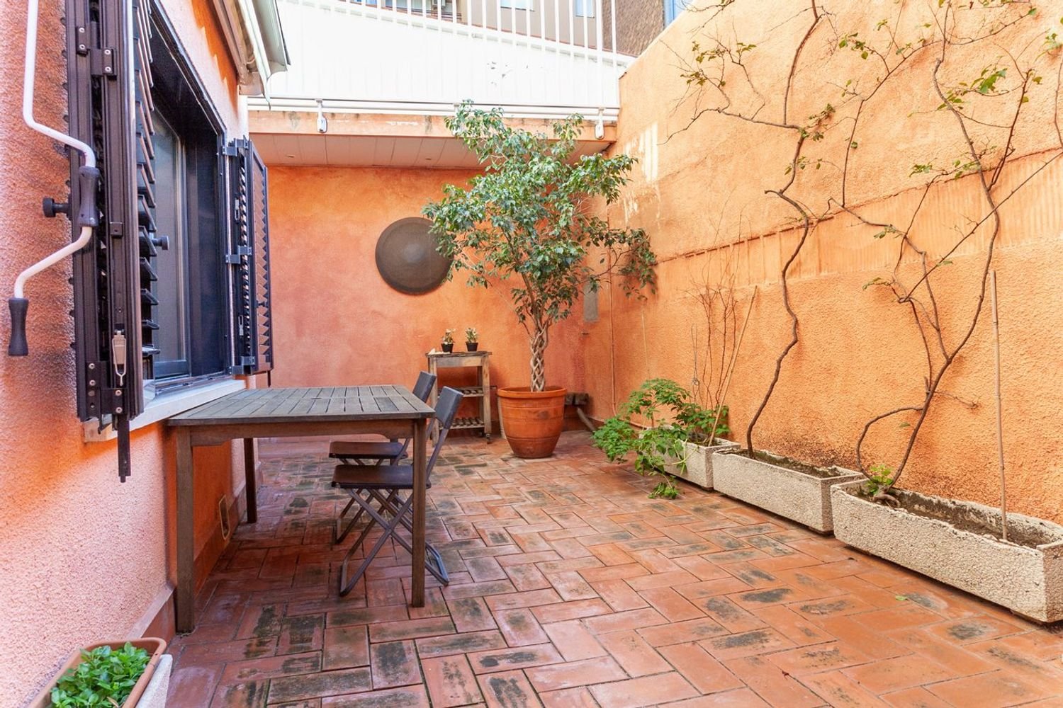 3 bedrooms Apartment in Eixample, Spain No. 253147