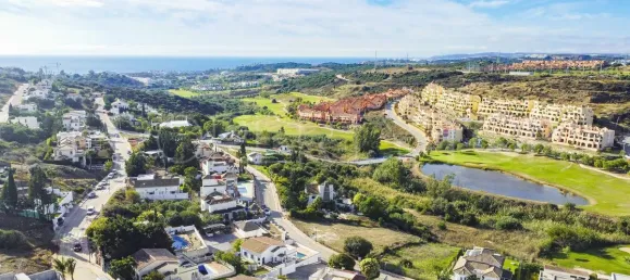  Land in Estepona, Spain No. 183140 12