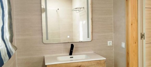 3 bedrooms House in Macastre, Spain No. 164832 4