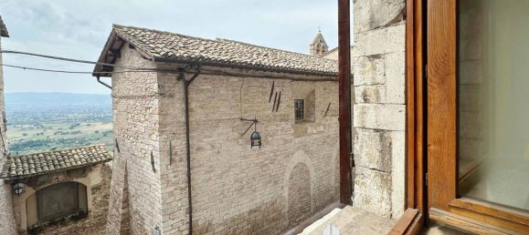 Apartamento de 2 dormitorios en Assisi, Italy No. 376462 7