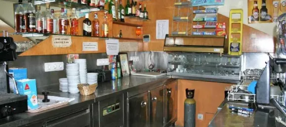 1 bedroom Commercial property in Funchal, Portugal No. 140710 3