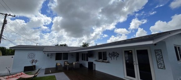 5 dormitorios villa en venta en Miami, Miami-Dade, Florida, USA № 615000 14