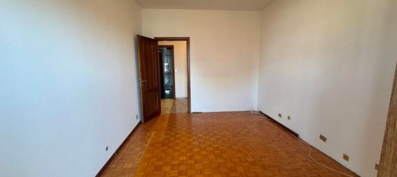 3 bedrooms Apartment in Milan, Italy No. 362278 18