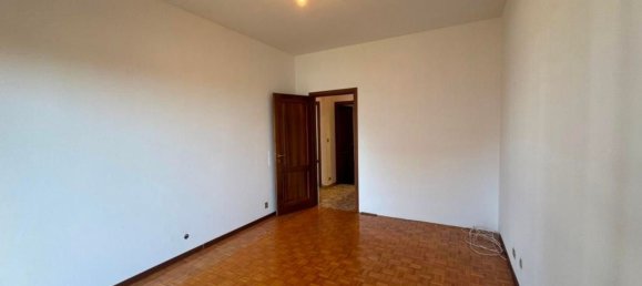 3 bedrooms Apartment in Milan, Italy No. 362278 16