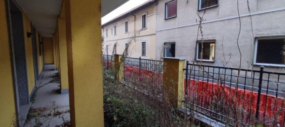 5 chambres Appartement à Bovisio Masciago, Italy No. 281724 25