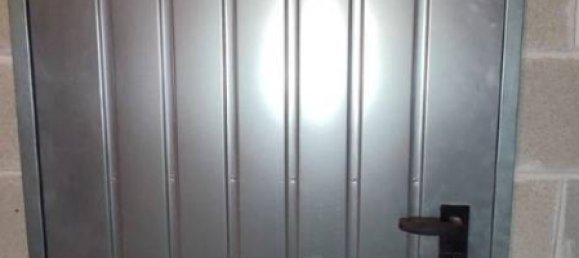 5 chambres Appartement à Bovisio Masciago, Italy No. 281724 3