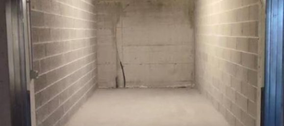 5 chambres Appartement à Bovisio Masciago, Italy No. 281724 44