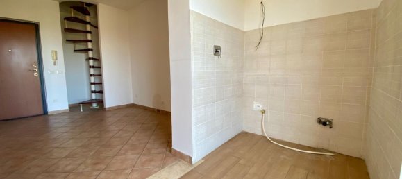 Dúplex de 3 dormitorios en Mentana, Italy No. 316668 6