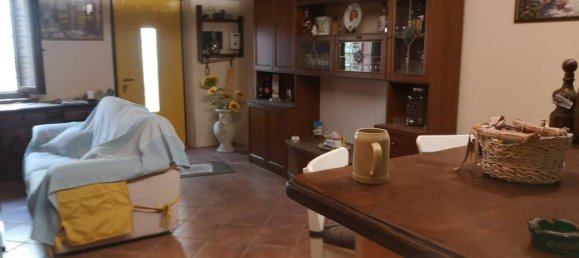 3 rooms House in Somaglia, Italy No. 6563 12