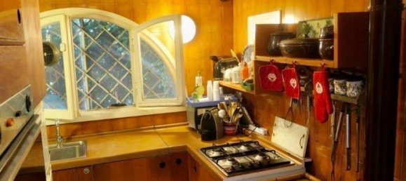 2 bedrooms Villa in Massa, Italy No. 215081 11