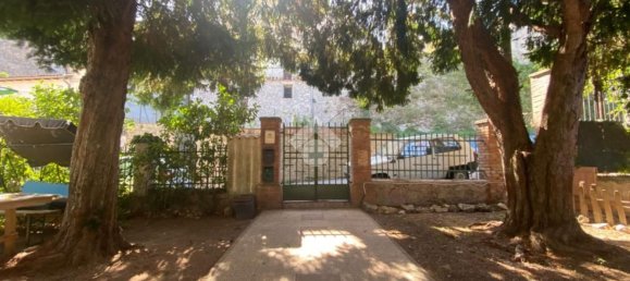 3 bedrooms Apartment in Acquasparta, Italy No. 337787 3