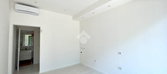 20m² Commercial property in Padua, Italy No. 284527 7