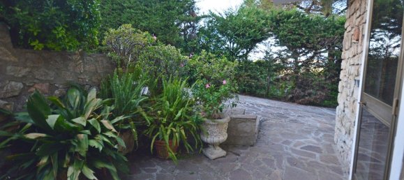 Вилла с 10 спальнями в Каполивери, Италия № 359229 2