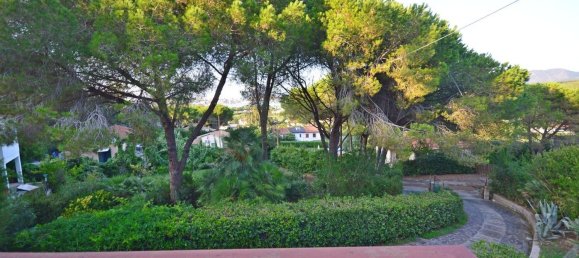 Вилла с 10 спальнями в Каполивери, Италия № 359229 49