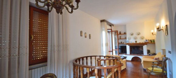 Вилла с 10 спальнями в Каполивери, Италия № 359229 25