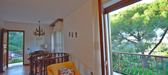 Вилла с 10 спальнями в Каполивери, Италия № 359229 28