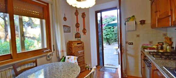 Вилла с 10 спальнями в Каполивери, Италия № 359229 10