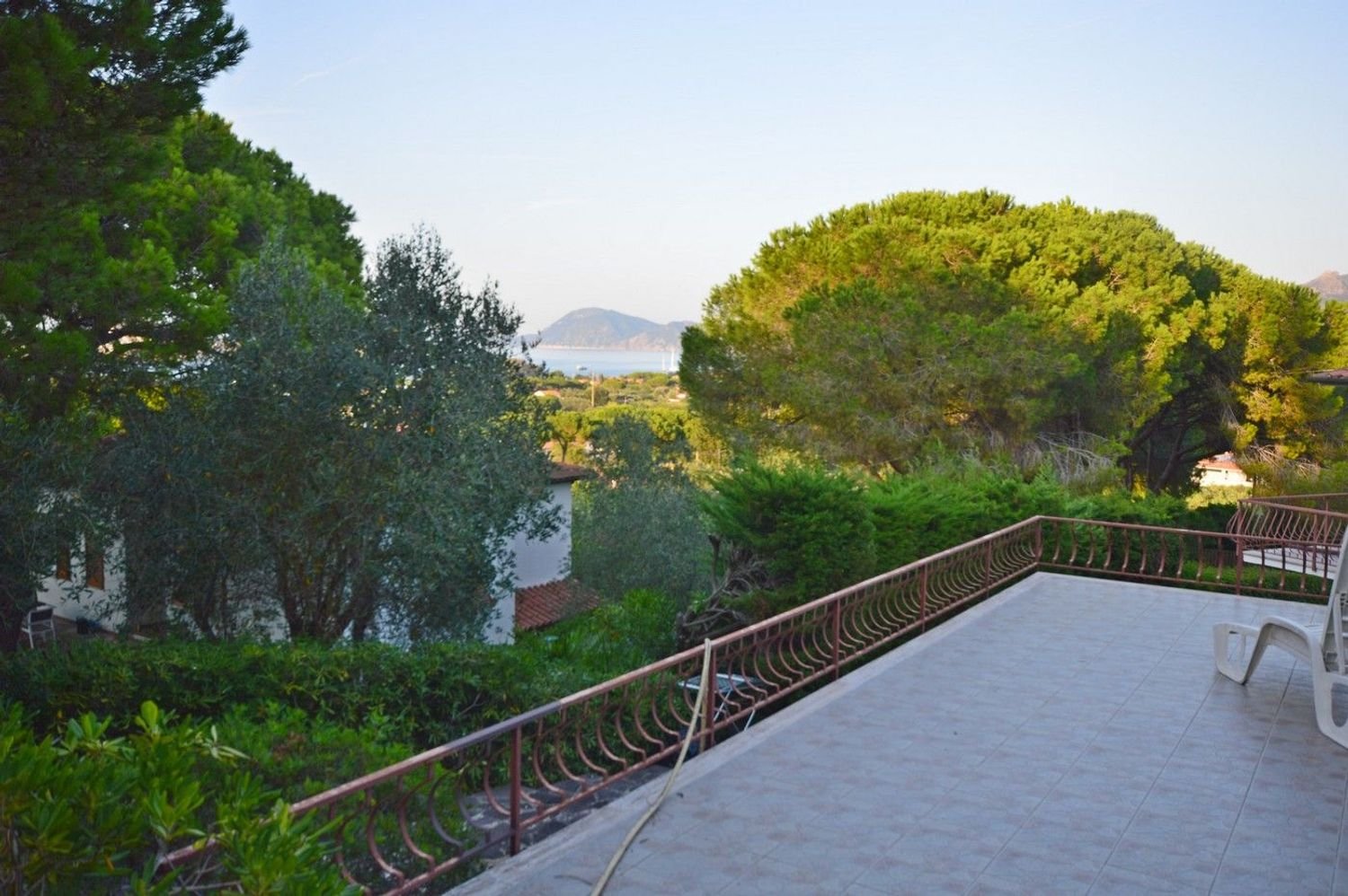 Вилла с 10 спальнями в Каполивери, Италия № 359229