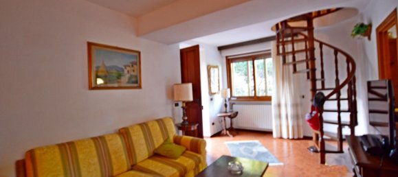 Вилла с 10 спальнями в Каполивери, Италия № 359229 13