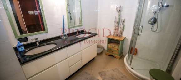 Вилла с 3 спальнями в Новильо, Италия № 331273 26