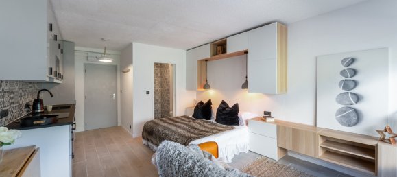 Studio in Les Allues, France No. 1082 2