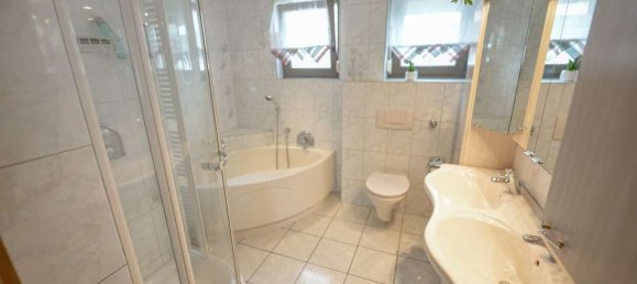 4 Schlafzimmer Wohnung in Coburg, Germany, Nr. 261077 6