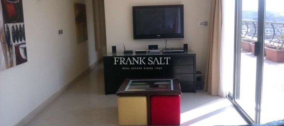 3 bedrooms Penthouse in Sliema, Malta No. 3432 18