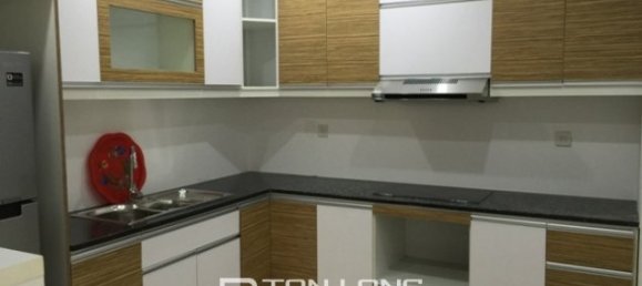 3 Schlafzimmer Wohnung in Cau Giay, Vietnam, Nr. 3534 5