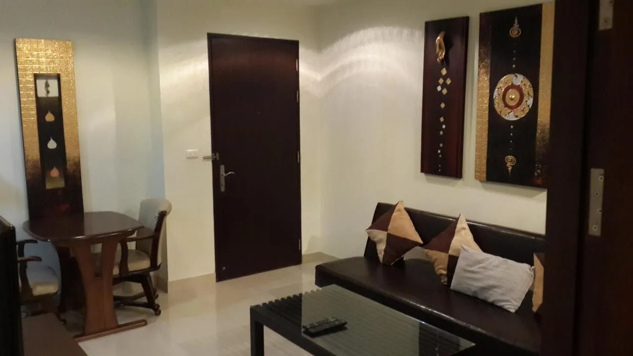 45.5m² Condo in Khlong Toei, Thailand No. 64678