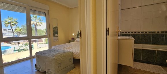 Casa de 3 dormitorios en Cabo Roig, Spain No. 183625 18