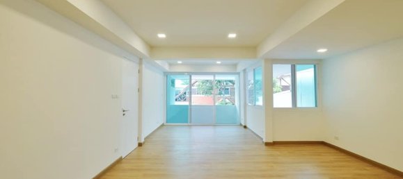 3 Schlafzimmer Cafe / Restaurant in Bangkok, Thailand, Nr. 3620 19