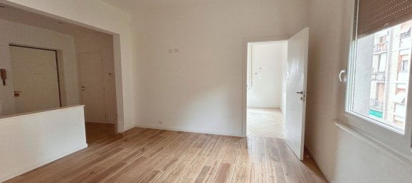 3 Schlafzimmer Wohnung in Parma, Italy, Nr. 330187 13